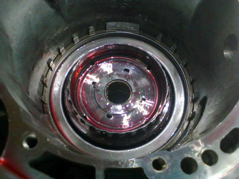 And here’s the sun gear assembly all nestled down into place
